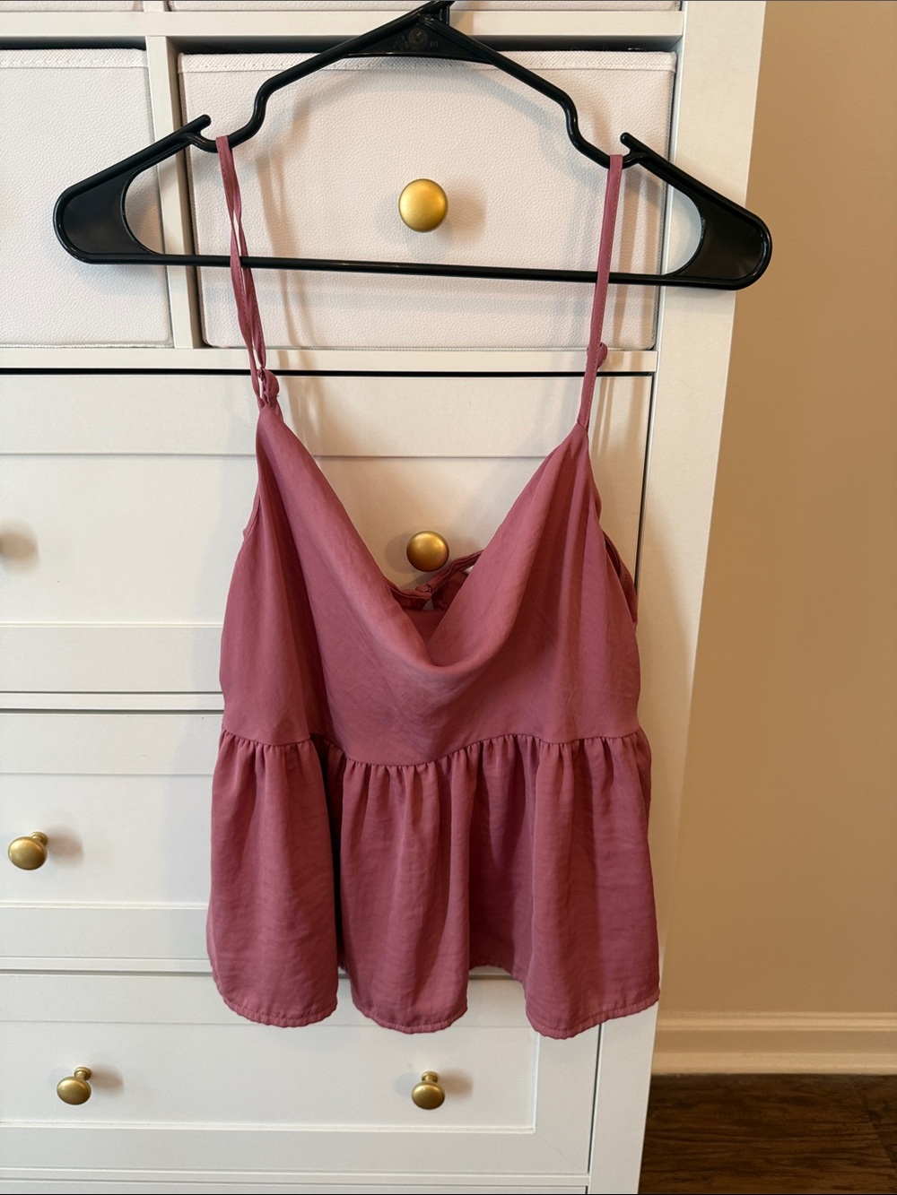 American Eagle Outfitters Rose Spaghetti Strap Peplum Cami